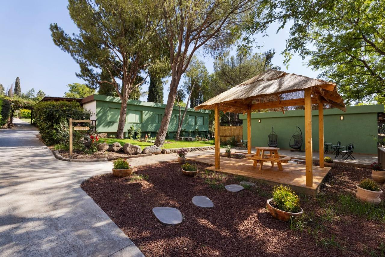 Gonen Kibbutz Country Lodging Apartment ภายนอก รูปภาพ